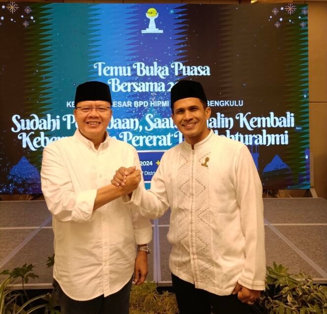 
 Potret Gubernur Bengkulu bersama ketua BPC Hipmi Kabupaten Seluma. (Doc:Tw1)