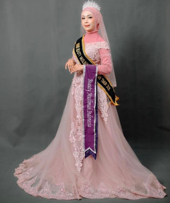 
 Potret Cantik Winner 1st Beauty muslimah Indonesia Kalimantan Timur2025. (Doc:Ta6)
