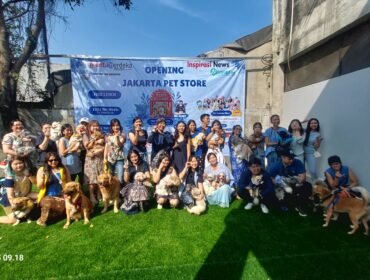 Foto Bersama Opening Jakarta Pet Shop. (Doc/Tw7)