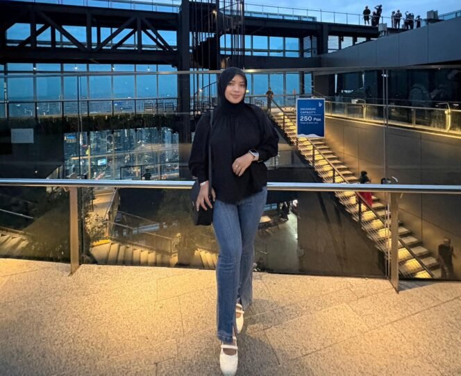 
 Potret Cantik Iyang Anggraini Pembisnis
Muda. (Doc:Tw7) 