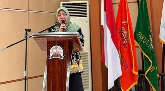 Ketua PA Tais Isi Kuliah Karir Fakultas Syariah, Dorong Mahasiswa Kenali Profesi di Pengadilan Agama. (Tw7)