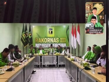 Ketua DPW PPP Provinsi Bengkulu, *April Yones, SE, M.AP hadir pada saat rapat zoom rakornas lll. (Tw9j